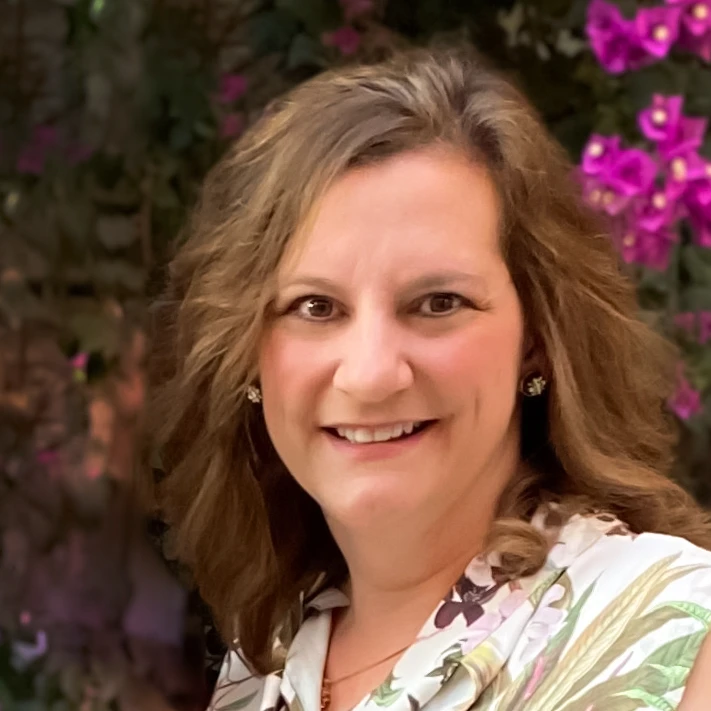 Hope Bourque-Kidder - Coach